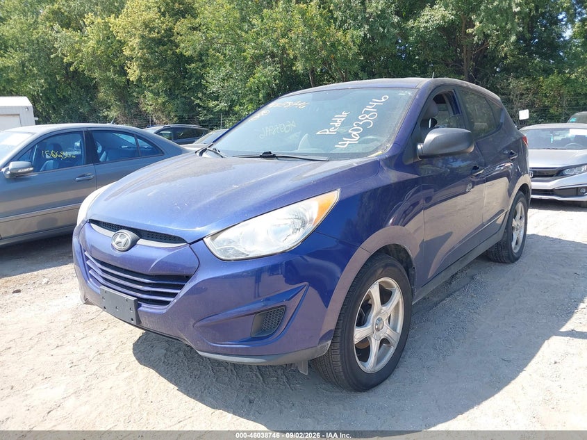 2010 HYUNDAI TUCSON auction photo 2