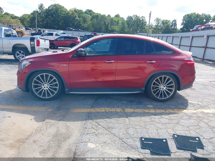 MERCEDES-BENZ AMG GLE 43 COUPE - zdjęcie 14