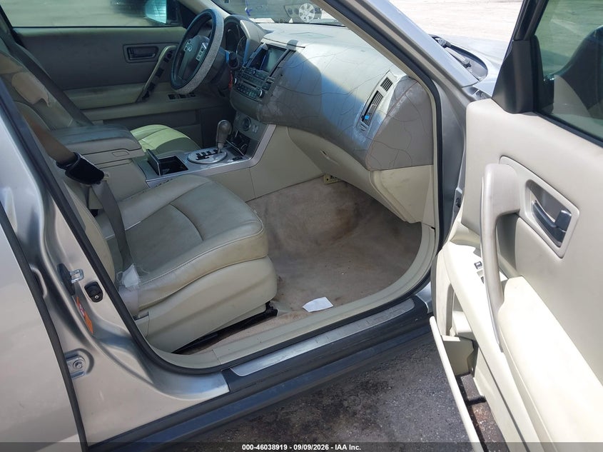 2004 INFINITI FX45 auction photo 5