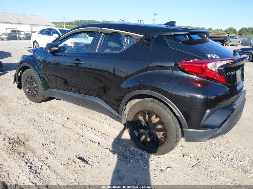 TOYOTA C-HR - zdjęcie 3