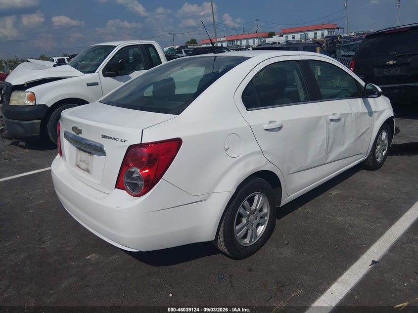 2014 CHEVROLET SONIC auction photo 4