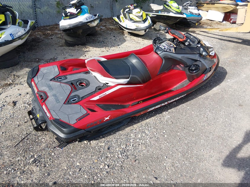 2024 SEADOO RXT auction photo 4
