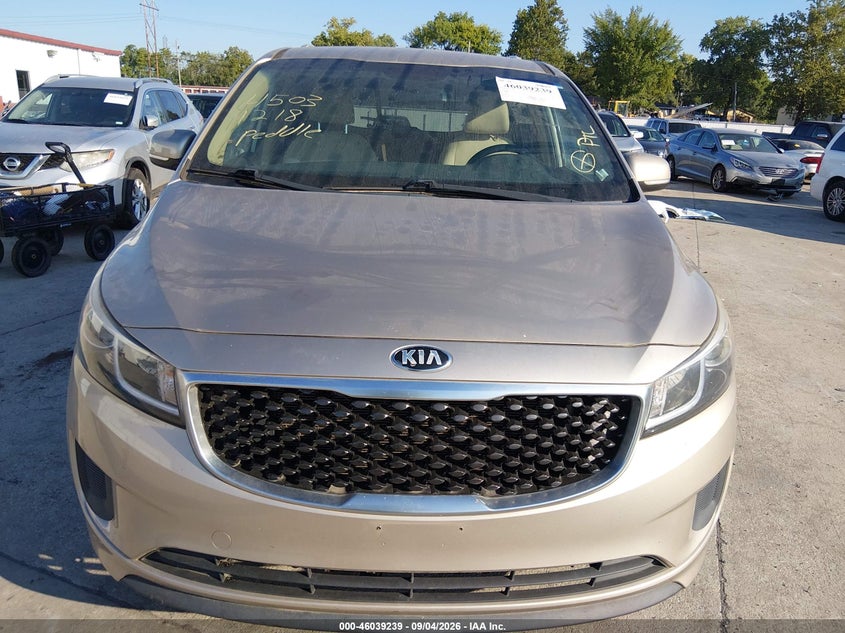 2016 KIA SEDONA auction photo 5