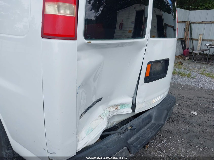 CHEVROLET EXPRESS 2008 VIN 1GCFG15XX81195421
