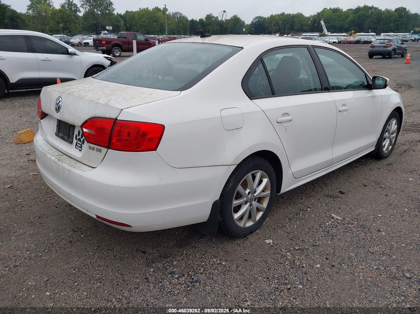 2012 VOLKSWAGEN JETTA auction photo 4