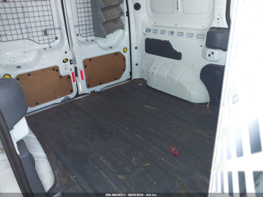 2013 FORD TRANSIT CONNECT auction photo 8