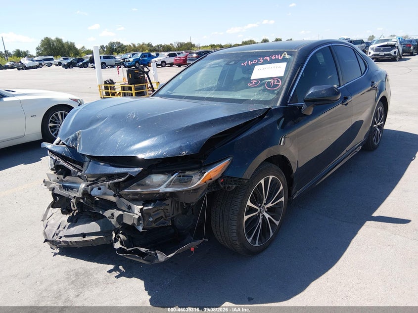 Vin: 4t1b11hk0ju634125, lot: 46538771, toyota camry se 20182