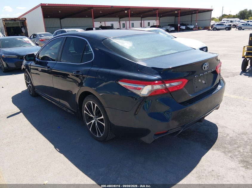 Vin: 4t1b11hk0ju634125, lot: 46538771, toyota camry se 20183