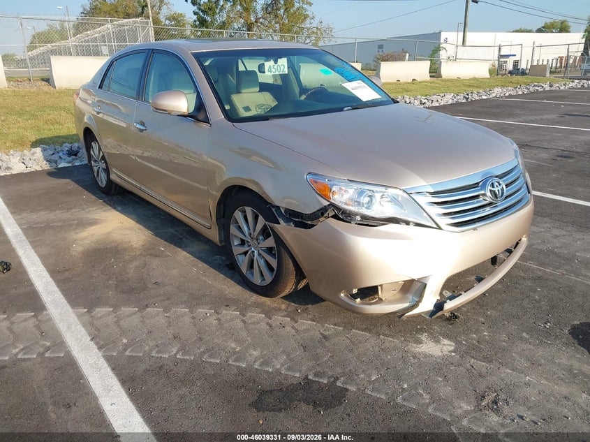 2012 TOYOTA AVALON auction photo 6