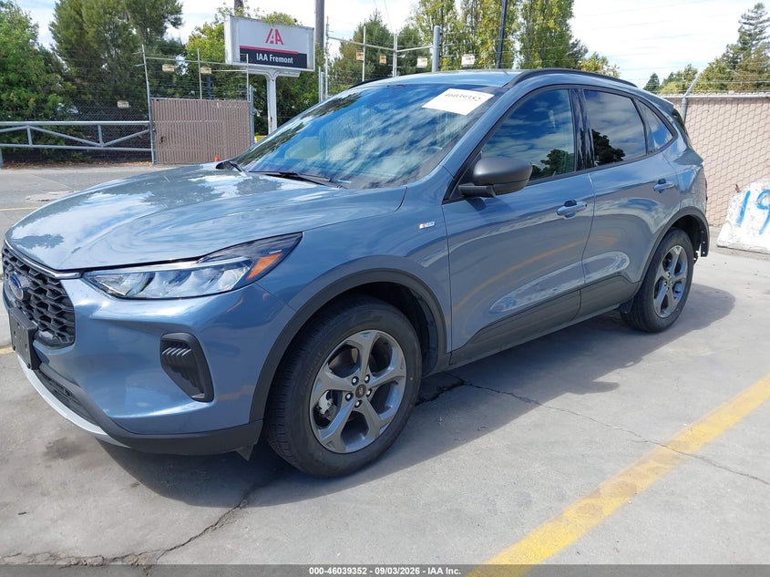 2025 Ford Escape, Удар сзади, IAAI, VIN 1FMCU9MN9SUB35870 — фото 2