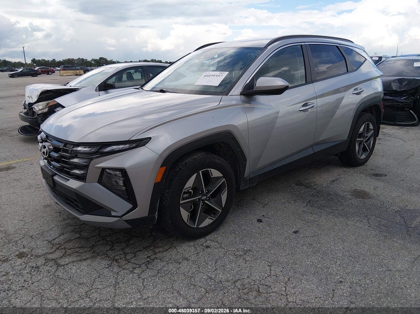 2026 HYUNDAI TUCSON auction photo 2