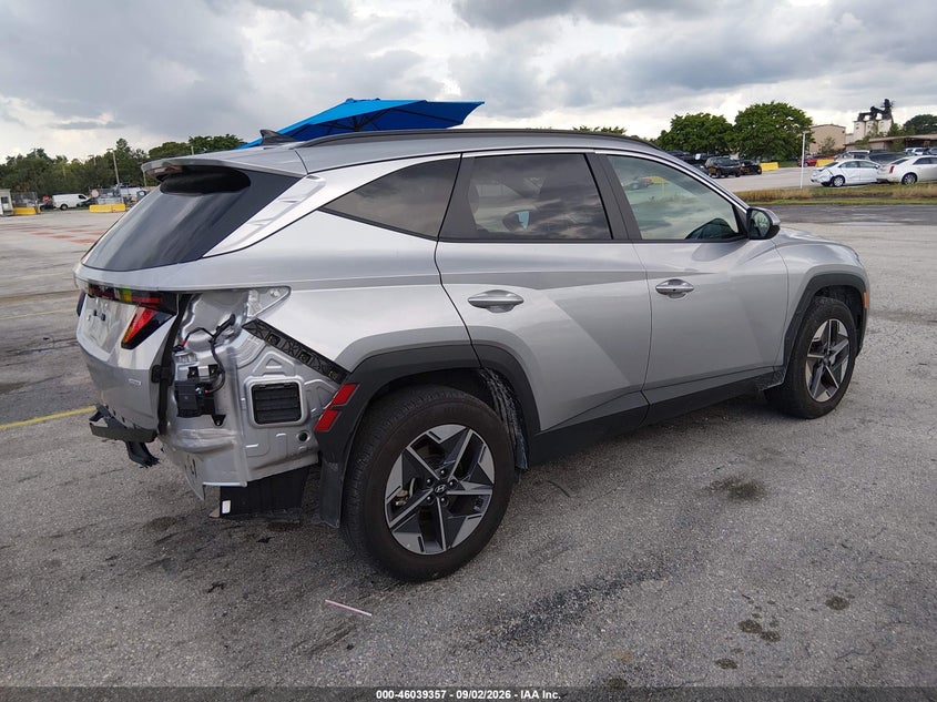 2026 HYUNDAI TUCSON auction photo 4