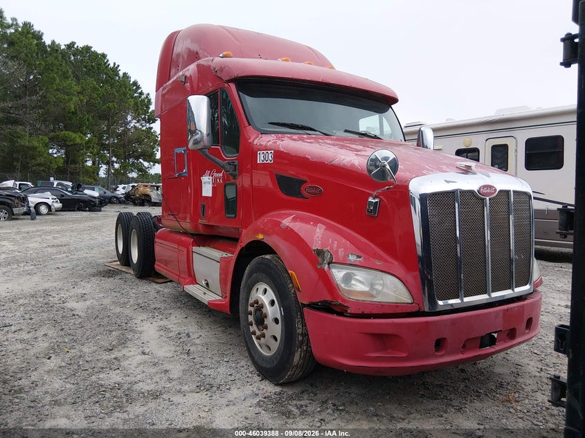 2012 PETERBILT 587 auction photo 1