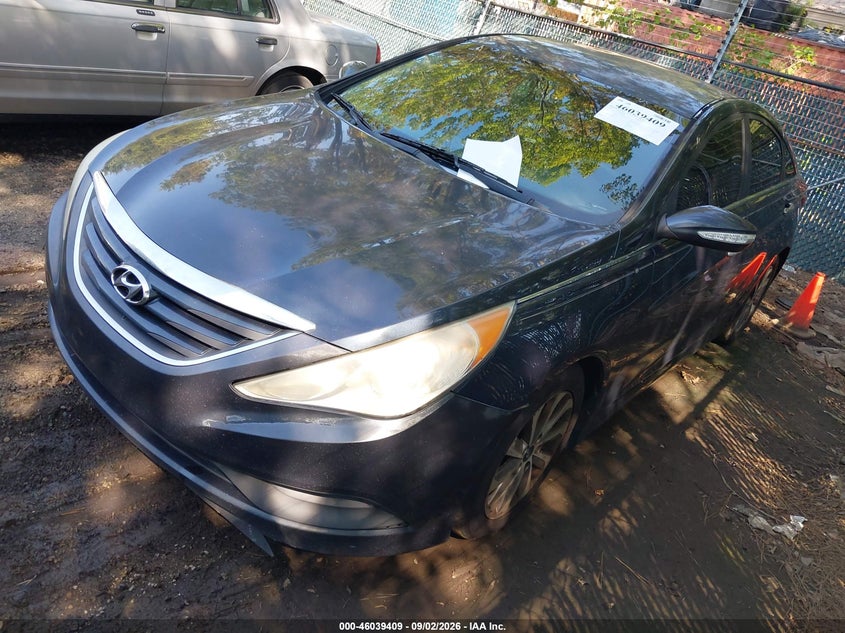 2014 HYUNDAI SONATA auction photo 2
