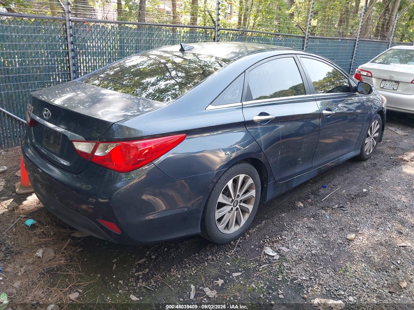 2014 HYUNDAI SONATA auction photo 4