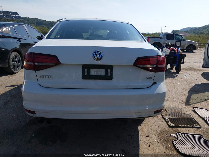 2016 VOLKSWAGEN JETTA 1.4T S · Фото 16