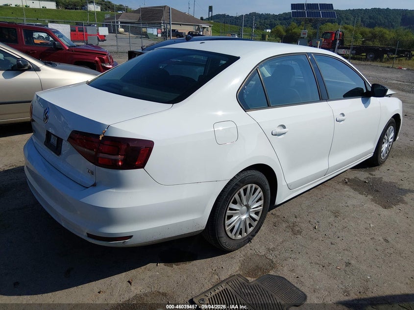2016 VOLKSWAGEN JETTA 1.4T S · Фото 4