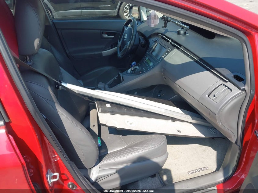 2011 TOYOTA PRIUS auction photo 5
