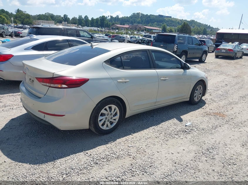 2017 HYUNDAI ELANTRA auction photo 4