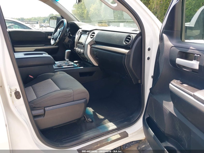 TOYOTA TUNDRA - zdjęcie 5