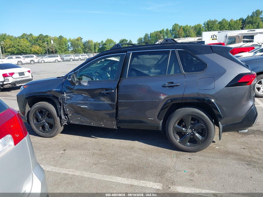 TOYOTA RAV4 HYBRID - zdjęcie 15