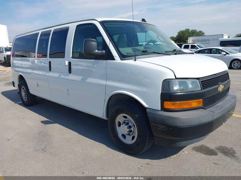 2019 CHEVROLET EXPRESS 3500 auction photo 1