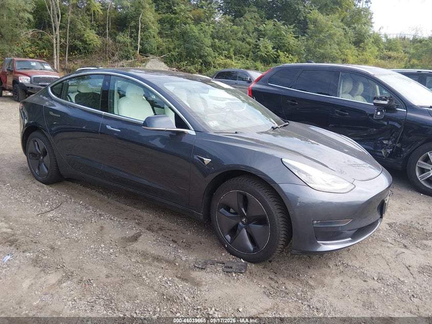 2018 TESLA MODEL 3 LONG RANGE/PERFORMANCE