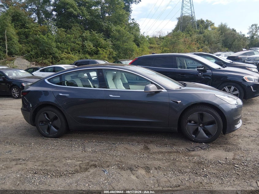 2018 TESLA MODEL 3 LONG RANGE/PERFORMANCE · Фото 14