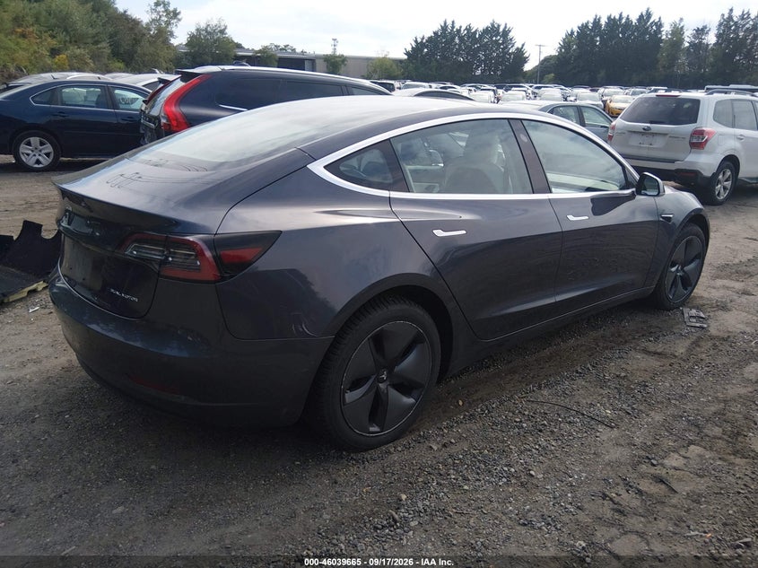 2018 TESLA MODEL 3 LONG RANGE/PERFORMANCE · Фото 4