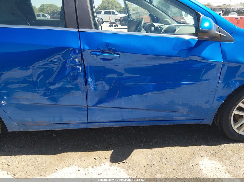 2016 CHEVROLET SONIC auction photo 6