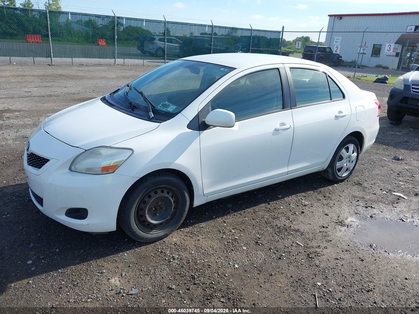 2012 TOYOTA YARIS auction photo 2