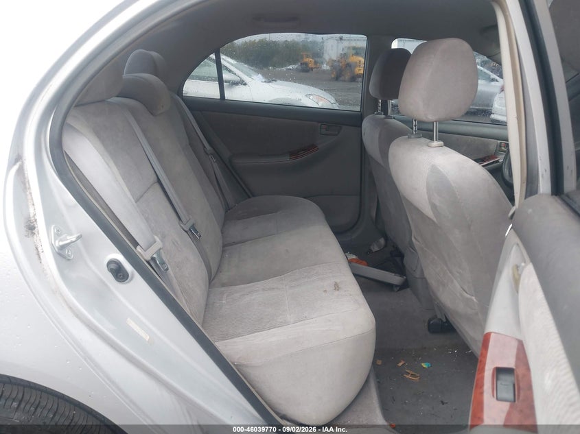 2005 TOYOTA COROLLA auction photo 8