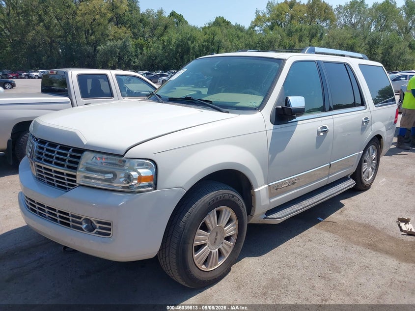 2008 LINCOLN NAVIGATOR auction photo 2