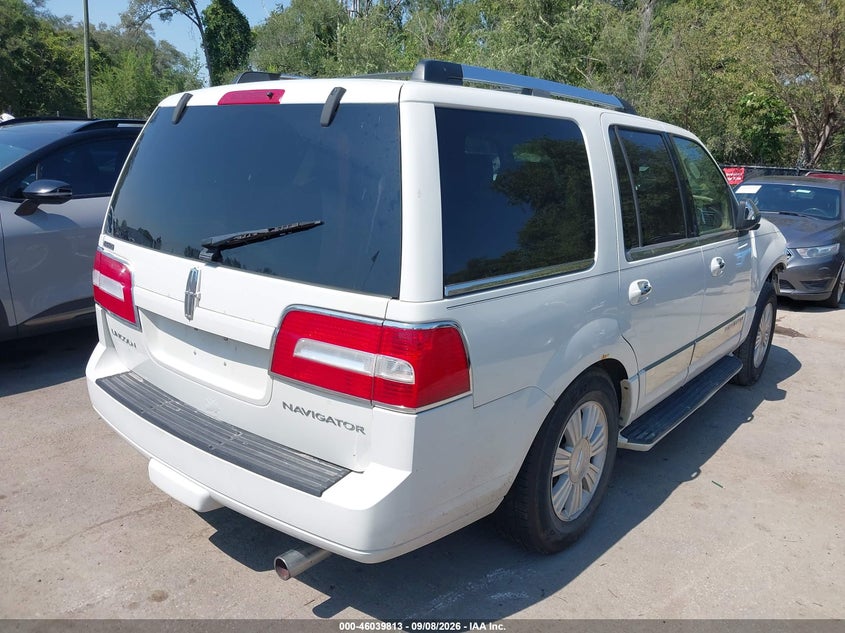 2008 LINCOLN NAVIGATOR auction photo 4