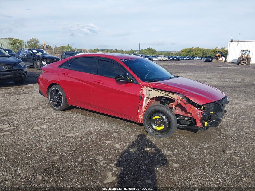 2023 HYUNDAI ELANTRA auction photo 1