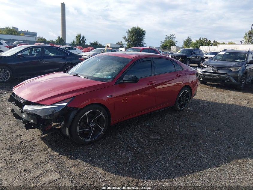 2023 HYUNDAI ELANTRA auction photo 2