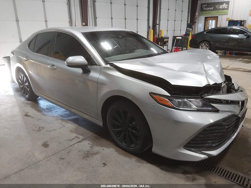 Vin: jtnb11hk1j3012400, lot: 46539331, toyota camry le 2018 img_1