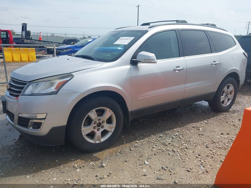 2017 CHEVROLET TRAVERSE auction photo 2