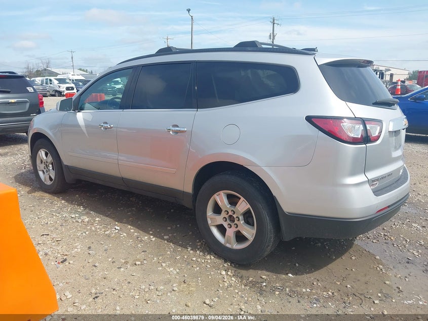 2017 CHEVROLET TRAVERSE auction photo 3
