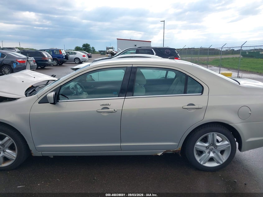 2010 MERCURY MILAN · Фото 15