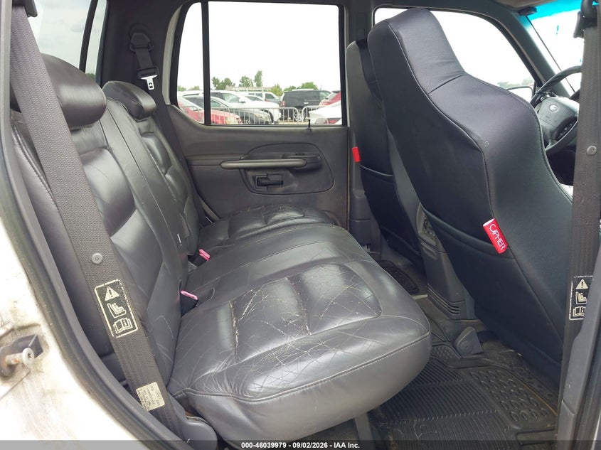 2002 FORD EXPLORER SPORT TRAC auction photo 8