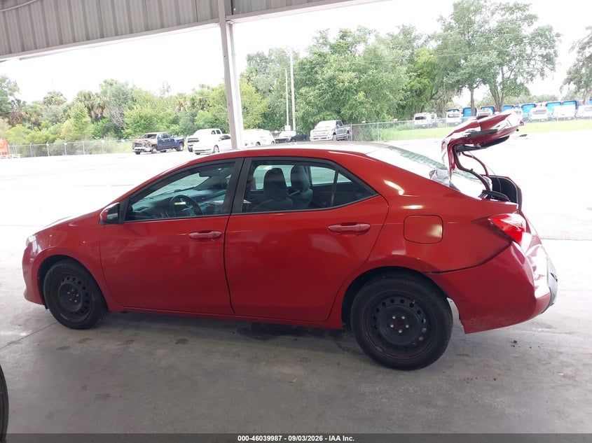 TOYOTA COROLLA - zdjęcie 14