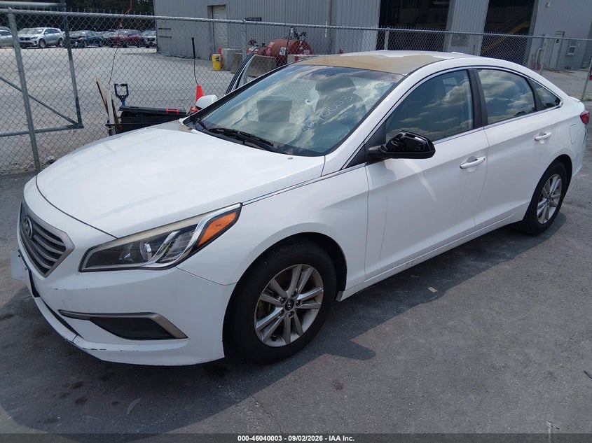 2017 HYUNDAI SONATA auction photo 2