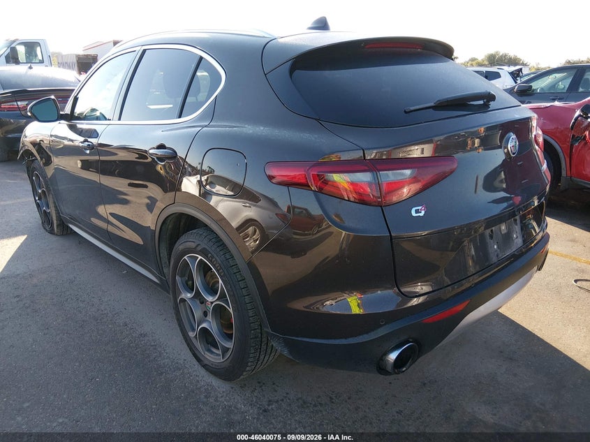 Vin: zasfakbn8j7b66875, lot: 46539530, alfa romeo stelvio ti awd 20183