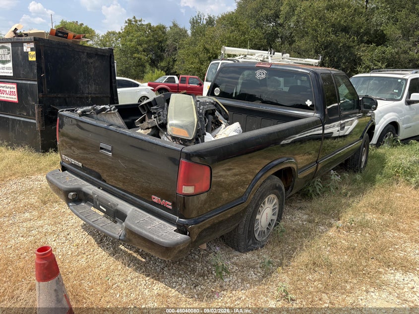 2001 GMC SONOMA auction photo 4
