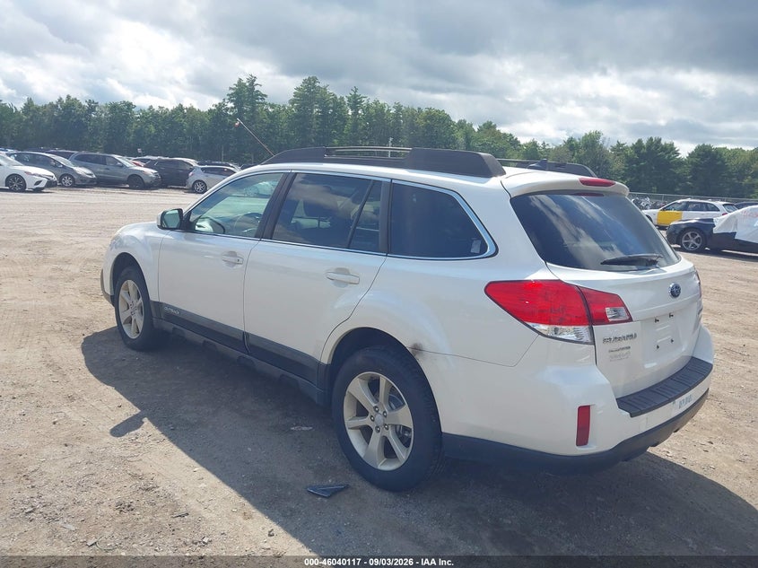 2014 SUBARU OUTBACK auction photo 3