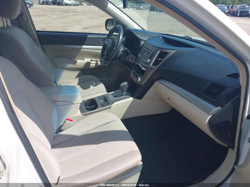 2014 SUBARU OUTBACK auction photo 5