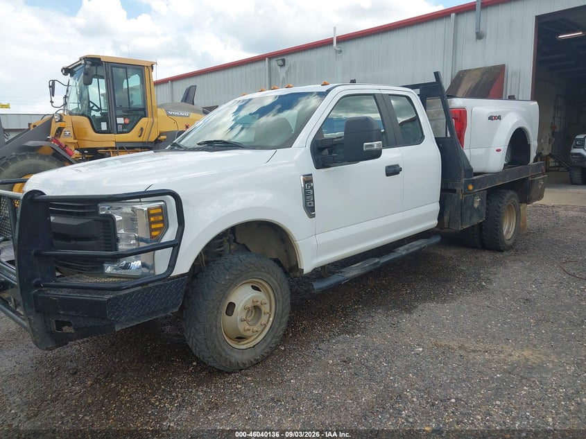 2018 FORD F-350 auction photo 2
