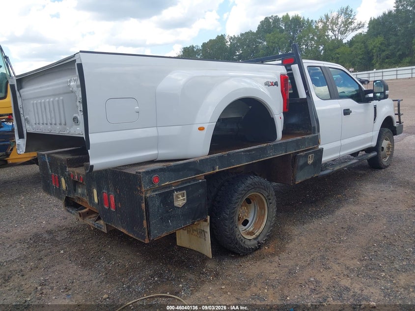 2018 FORD F-350 auction photo 4