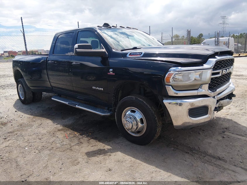 2019 RAM 3500 TRADESMAN
